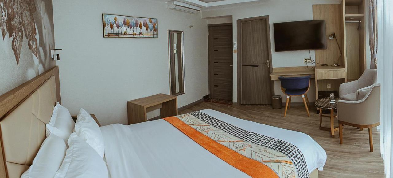 Gold Source Hotel Ліма Екстер'єр фото