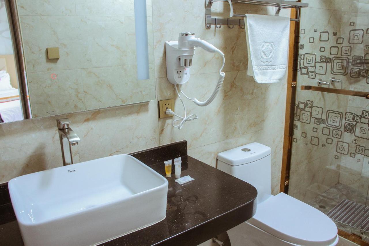 Gold Source Hotel Ліма Екстер'єр фото