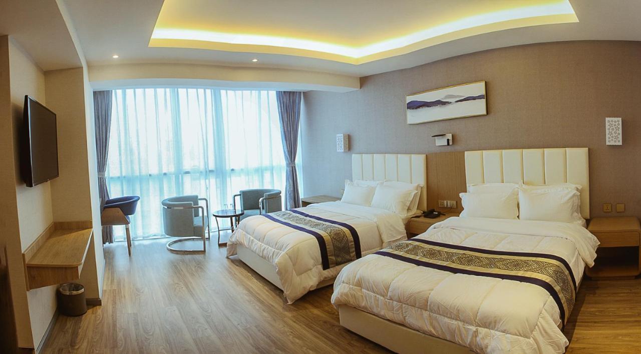 Gold Source Hotel Ліма Екстер'єр фото