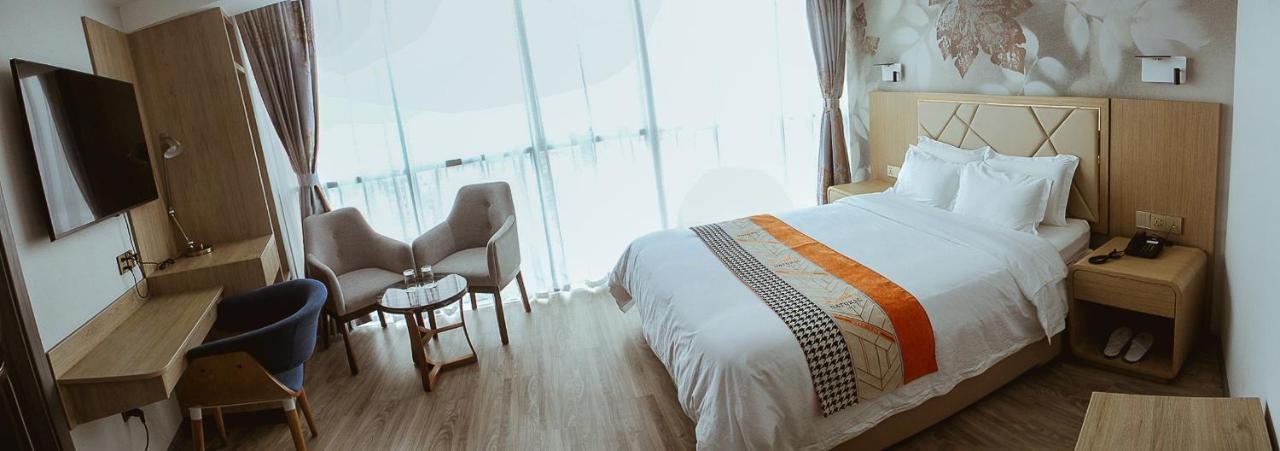 Gold Source Hotel Ліма Екстер'єр фото