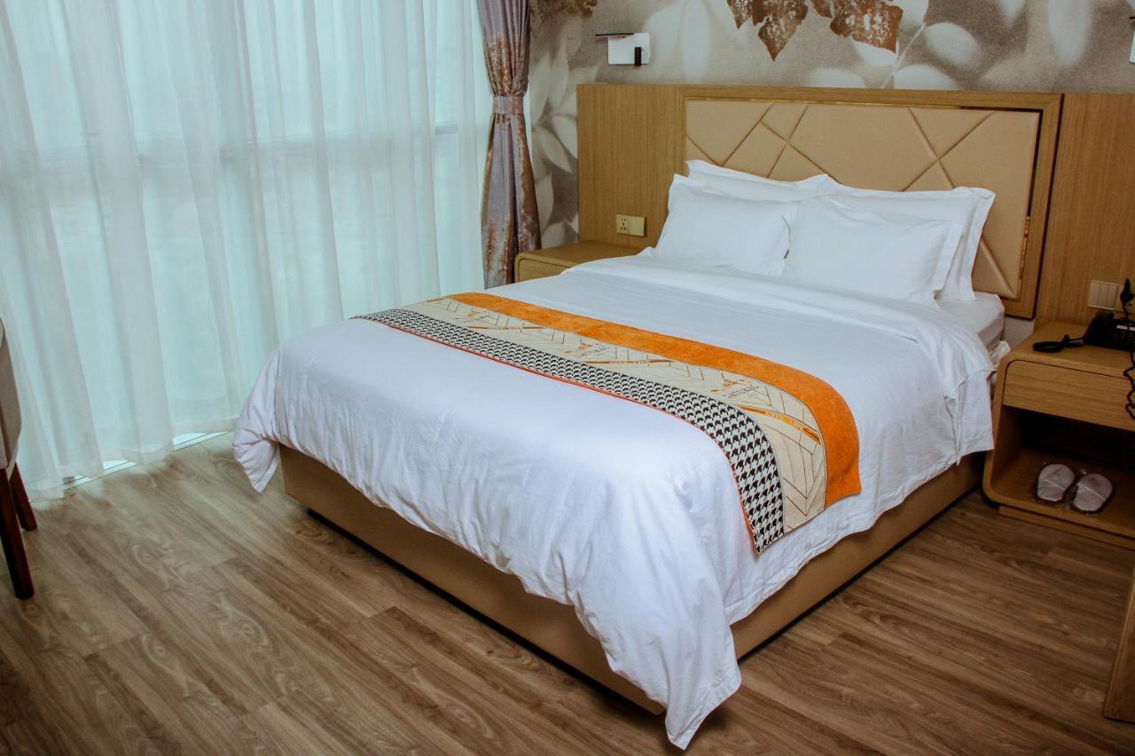 Gold Source Hotel Ліма Екстер'єр фото