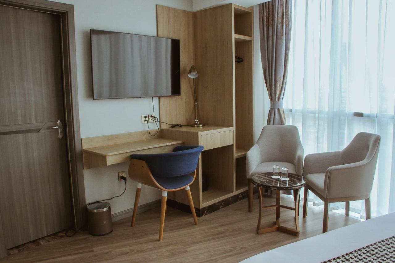 Gold Source Hotel Ліма Екстер'єр фото