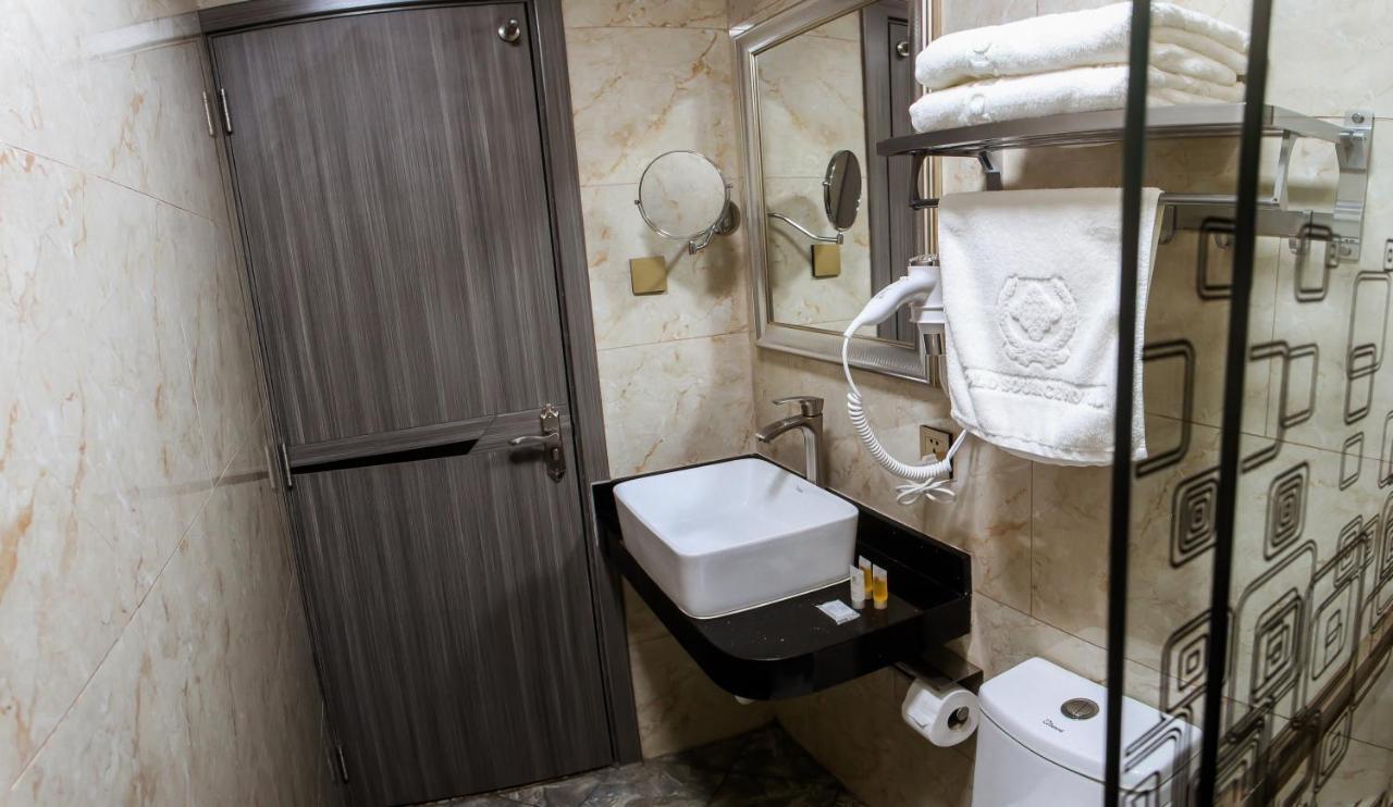 Gold Source Hotel Ліма Екстер'єр фото