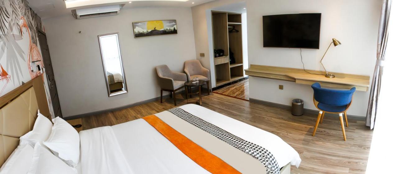 Gold Source Hotel Ліма Екстер'єр фото