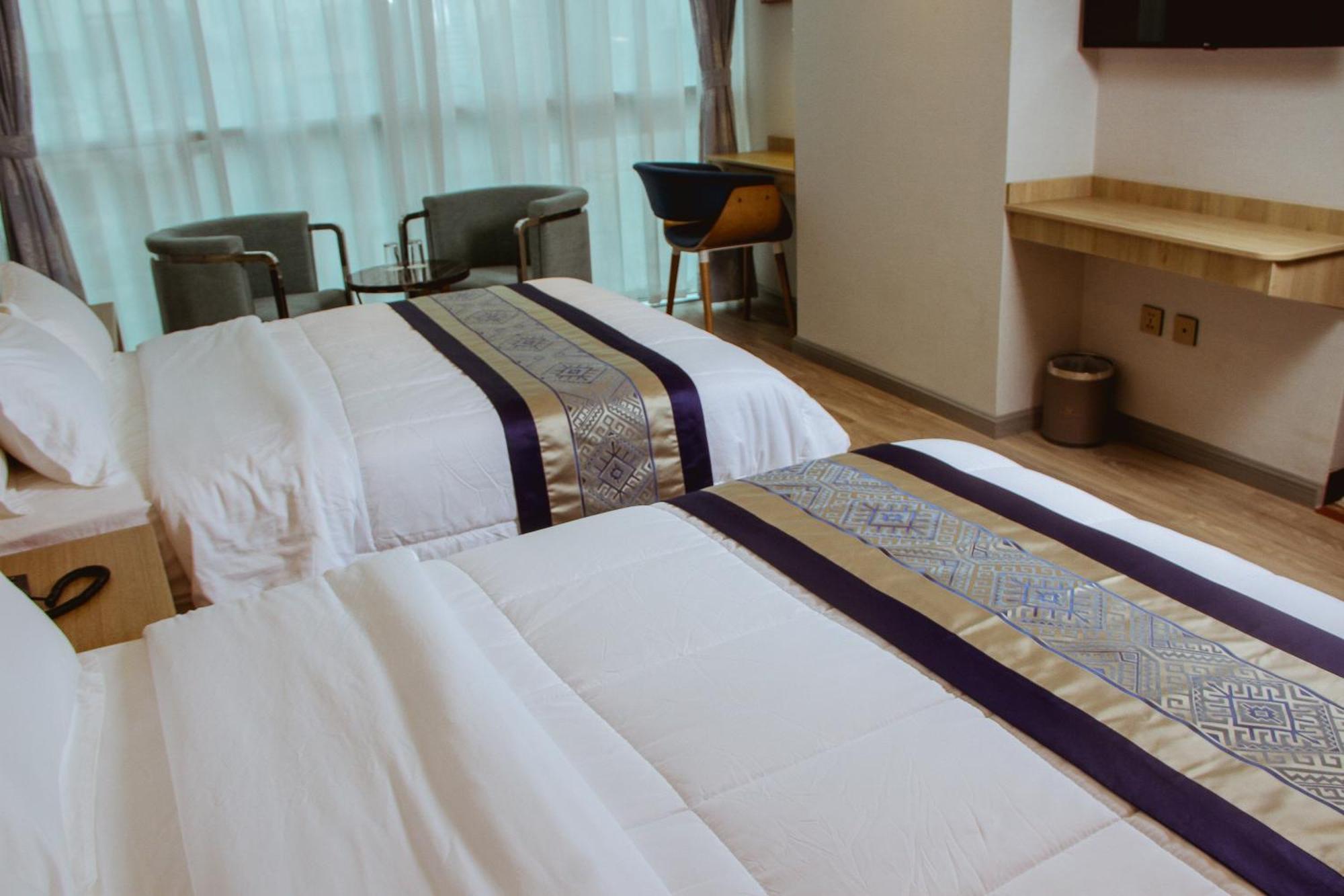 Gold Source Hotel Ліма Екстер'єр фото